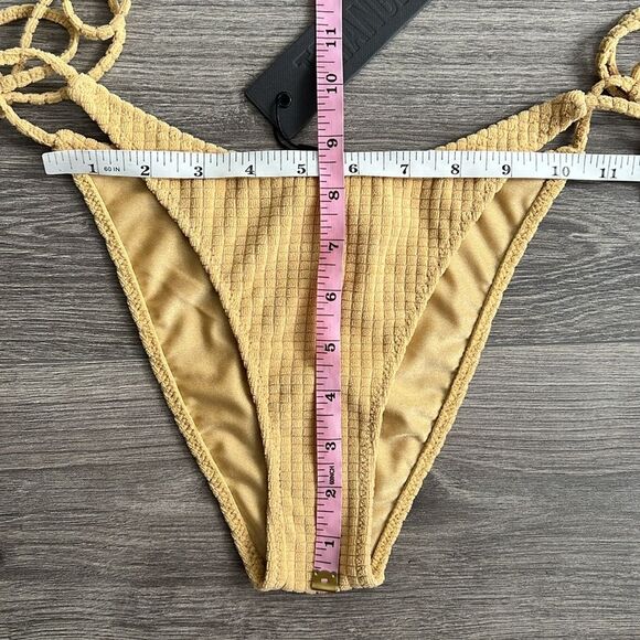 TRIANGL Textured String Bikini Bottom Medium Golden Tan Terry Knit Beach Y2K NWT - Picture 9 of 9